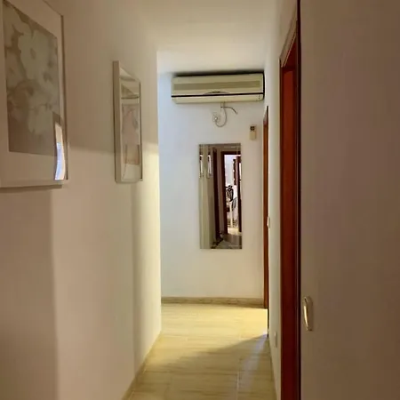Spacious In / Maximum 6 Apartment *